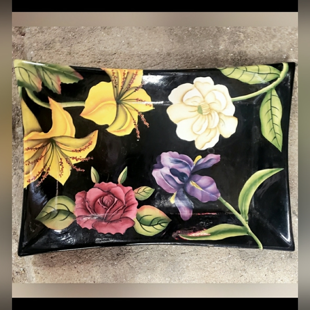 Pacific Rim Black Floral Platter